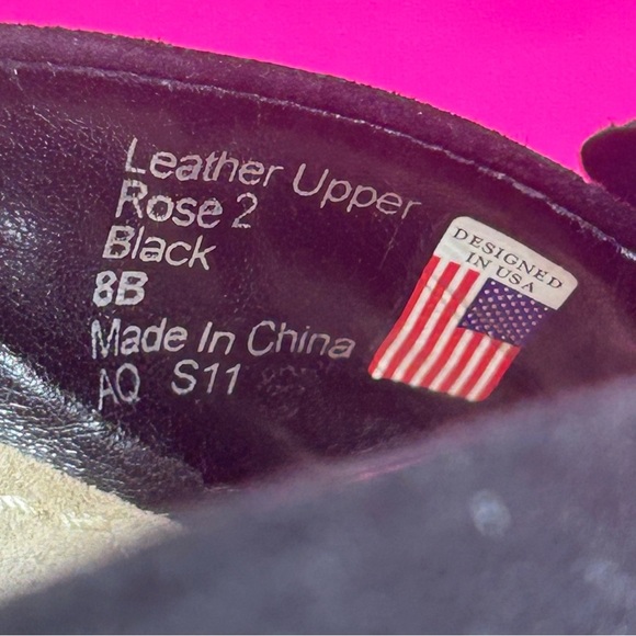 Earth Origins Black Leather Flower Sandals Comfortable Foot Support. Size 8 - Picture 5 of 10